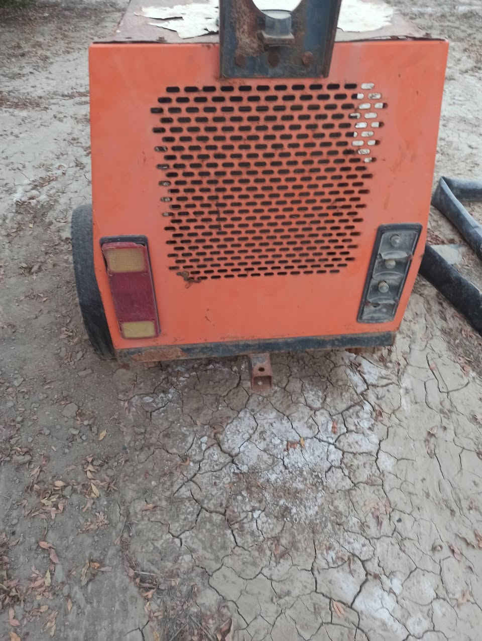 مولد لمبر ديني كفاله لا تنقيص ولا تبخير توليد 8kv يعني 32امبير شغال جيب باتري وكاز تفحص وتشيل الحله الشوملي  السعر 8 اوراق ***********
