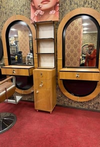 كراسي حلاقة • شازلونات غسيل • صيانة