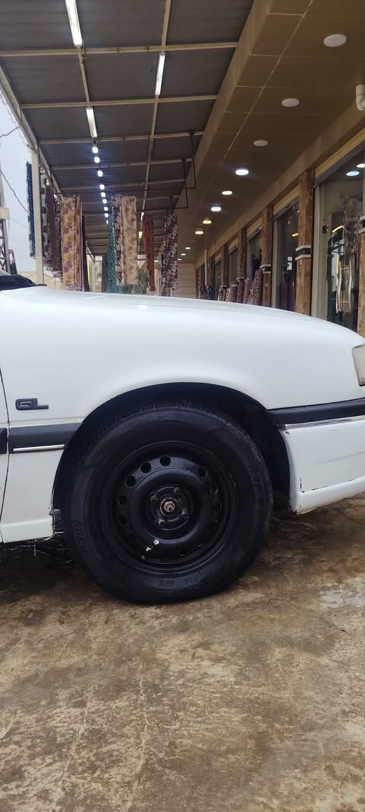 سلام عليكم
اوبل فكتره السياره حلوه رقم بغداد شرط التحويل ثاني يوم تريد وكاله تريد تحويل موديل91 السياره كلش حلوه مكان سياره صلاح الدين سامراء السعر 40 وبيها مجال
رقم***********
***********
