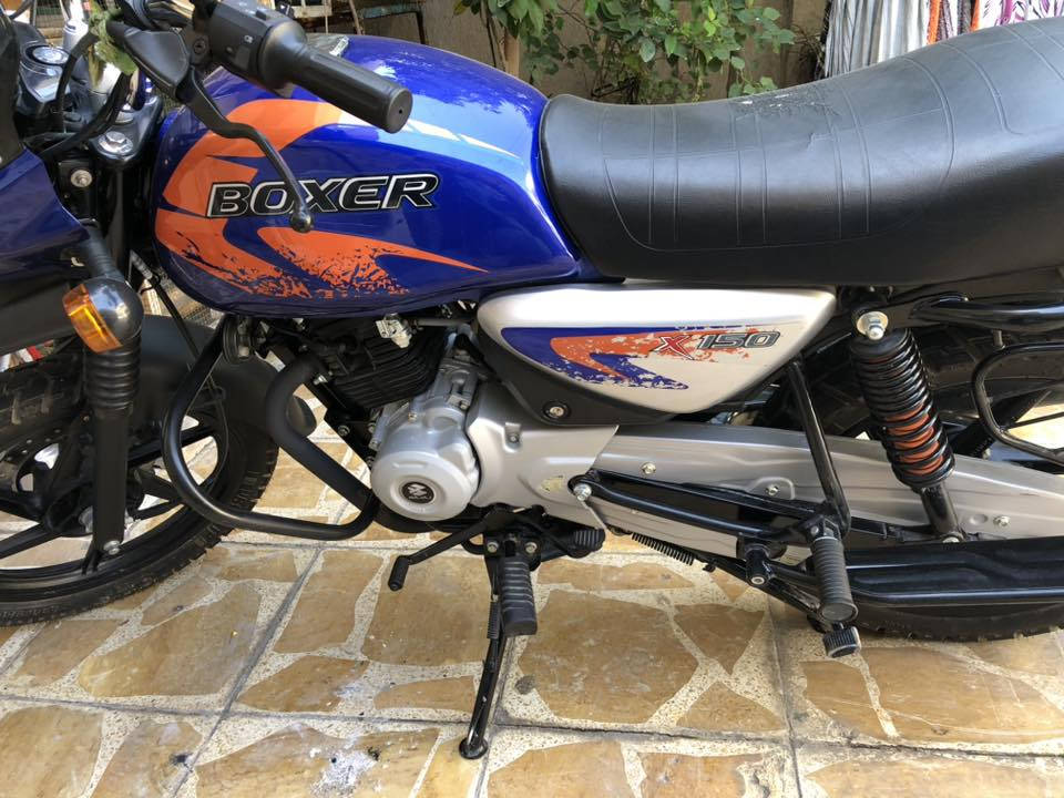 للبيع ..دراجة بوكسر ٢٠٢٤ مرقم بأسمي سكن بغداد الحرية استخدام شخصي قليل السعر٢،٧٠٠ دهن لوكومولي دراجة خير من الله صور يمك التفاصيل على هاذه الرقم***********
