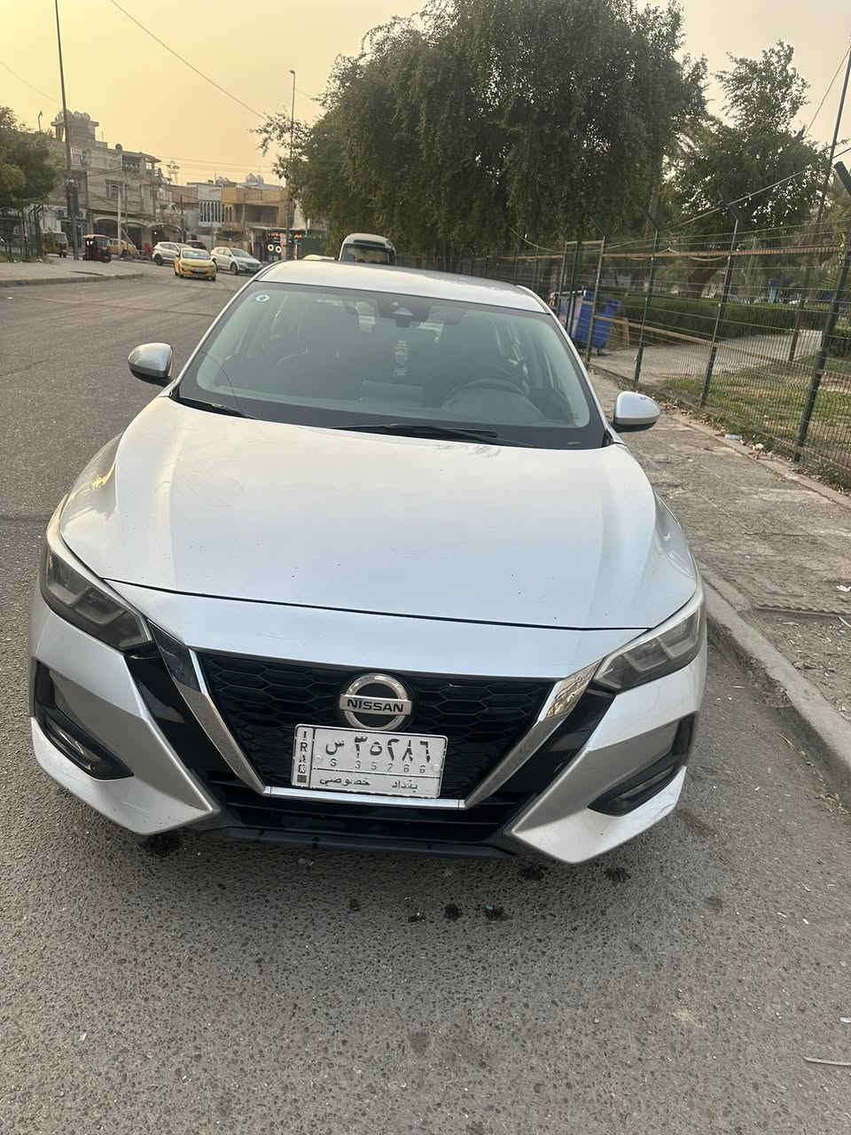 السلام عليكم
نيسان سنترا موديل 21
حادث امامي من امريكا مبدل بنيد مصبوغ وجاملغ خلفي وبيه قطعه بارد
موصفات sv معروفه
سعر 115 
مكان سيارة بالكاظمية
للاستفسار *********** متوفر واتساب
