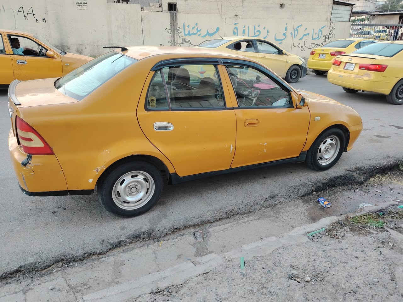 السلام عليكم سيكي للبيع موديل 2013 كاربون بنزين بيها السعر 30 وبيها مجال  الشراي ينتصر   ***********
