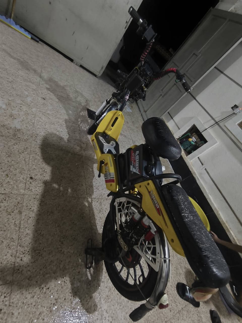 دراجه شحن   بعدهه لُك
مستخدم شي قليل  
سعر 350 بي مجال  بسيط


**إذا كنت صاحب هذا الإعلان وتريد حذفه لأي سبب، رجاءا أرسل رسالة إلى الدعم الفني**