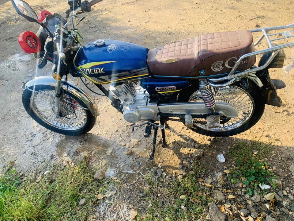 سلام عليكم درجة البيع موديل ٢٤ نضيف كلش المكان واسط صويره ***********
