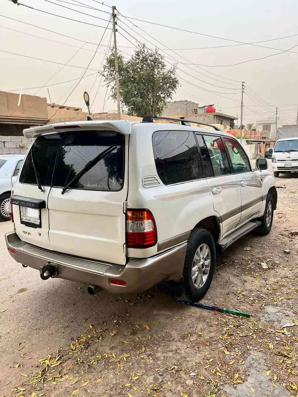 بسم الله الرحمن الرحيم السلام عليكم
اخوان لاندكروزر مونيكا موديل 1999 مكينه 6 سلندر محدث بجم 2007 محدث يعني تحديث 

اعيد المنشور بسبب عدم المصداقيه مع احترامي للطيبين 

رقم ديالى مشروع وطني 

بيهه منضومه مال عاز يعني انسه الصرف هيه وكارتها 

كير عادي 

مكينه كير صدر خير من الله 

لايت زنون 

تخم تاير 

ويل كب 

شاشا كبيره 

سستم صوت 

بيهه مكانات صبغ 

7 راكب 

تبريد3 قطع

فور ويل

بيهه بعض الملاحضات

‏للبيع او مراوس شعندك نزل 

السعر110 نزلت السعر اريد ابيع او مراوس ماكو مشكله

مكاني بغداد

وهذا رقمي للاستفسار *********** ابو الحسن
