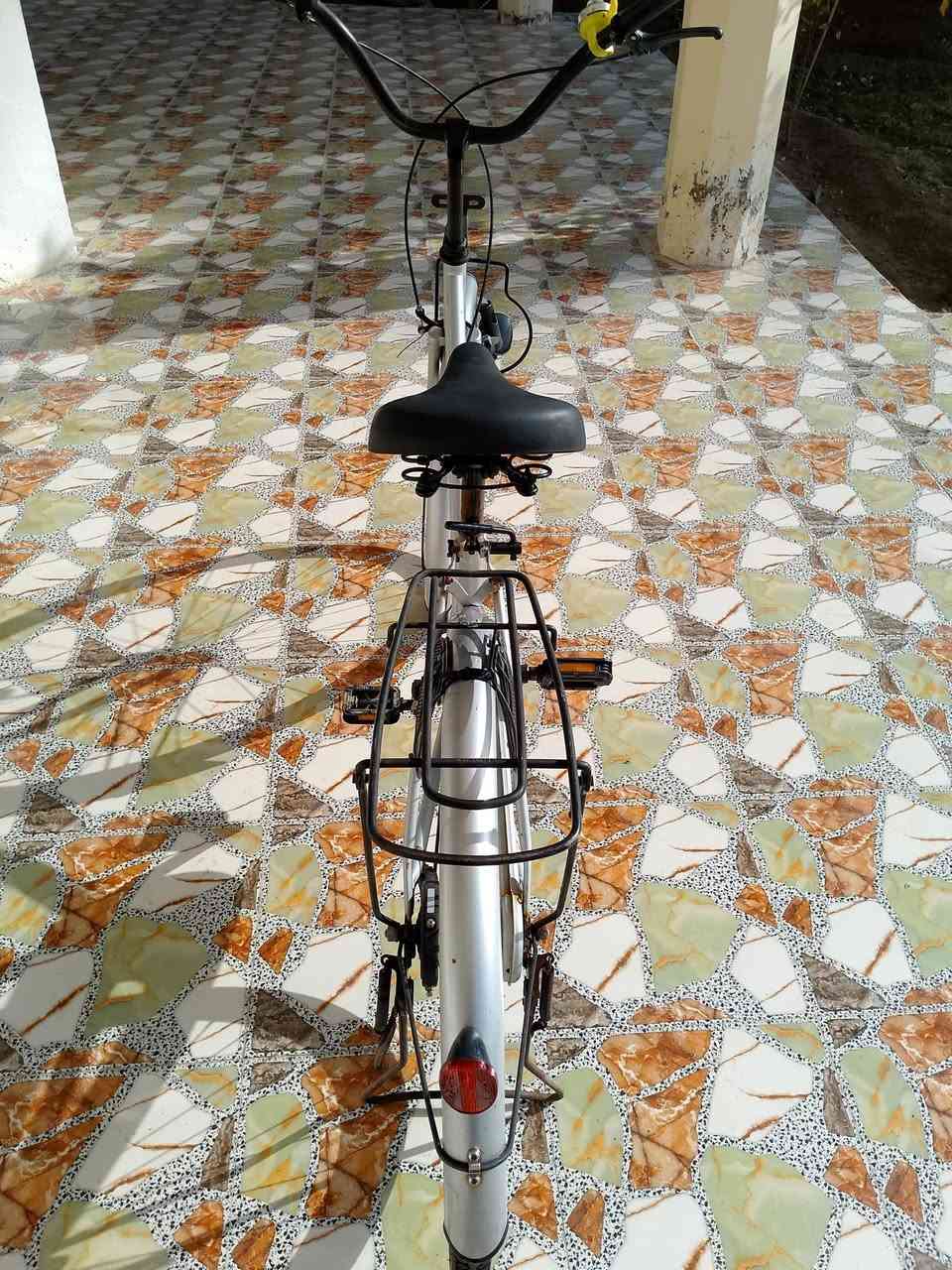 السلام عليكم شباب باسكل لبيع حجم 26 المكان بابل الهاشميه السعر 120او بي مجال قليل لستفسار خاص او الاتصال على الرقم ***********
