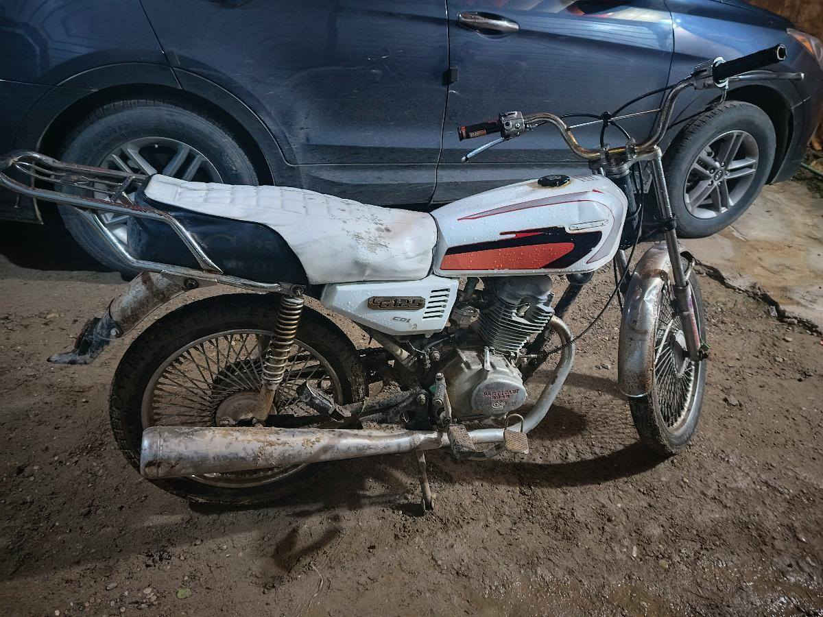 السلام عليكم ماطور للبيع موديل 2017نشاطه فول السعر 150وبي مجال مكني حمام العليل ***********
