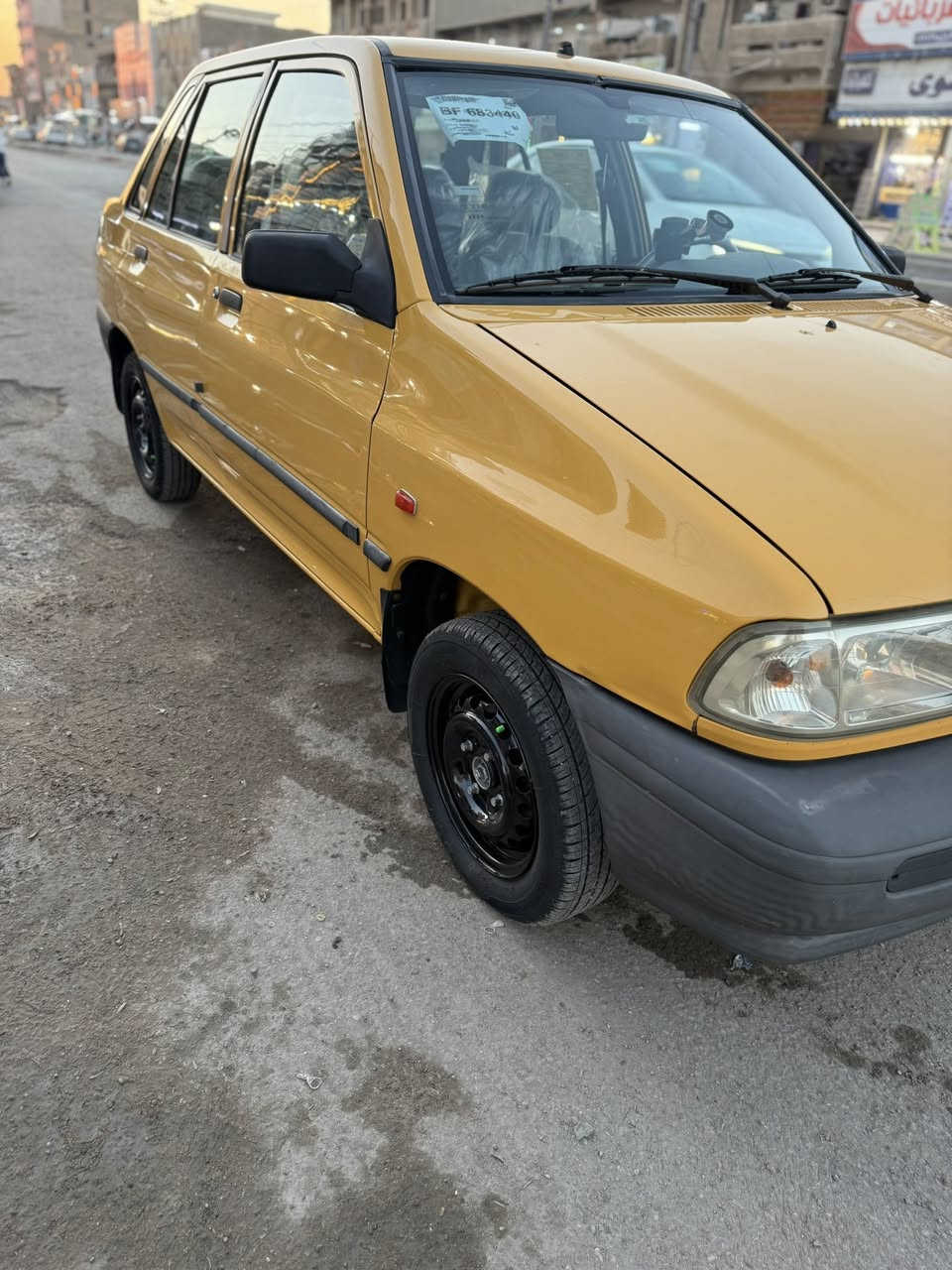 السلام عليكم للبيع سايبا موديل 12 سياره جديده ماشيه 62 مكفوله كفاله عامه من تبديل وصبغ وبارد كلها على وضعيت شركه تحويل ثاني يوم رقم احمر بعدها لي يشتري هوه يمشي بيها بسم خالي سياره السعر 53 وبيها مجال وكلشيء اكو بل سوك للاستفار على رقم ***********
