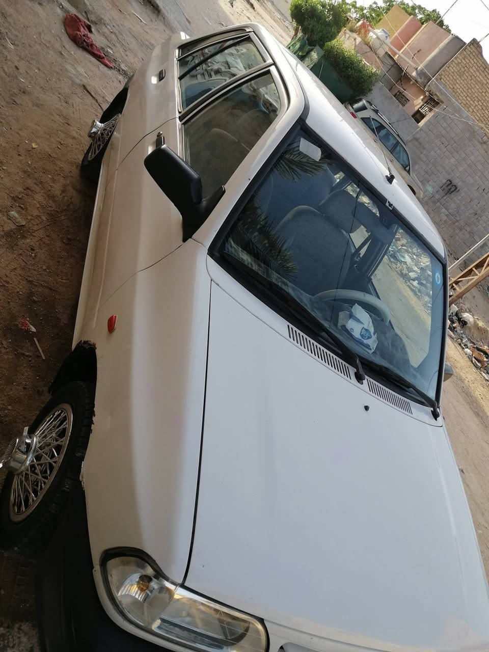 سايبه للبيع موديل ١٢ رقم نكليزي باسمي السنويه لل ٢٠٣٠ السعر ٣٨ بيها مجال بسيط العنوان كربلاء حي العسكري للتواصل ***********
