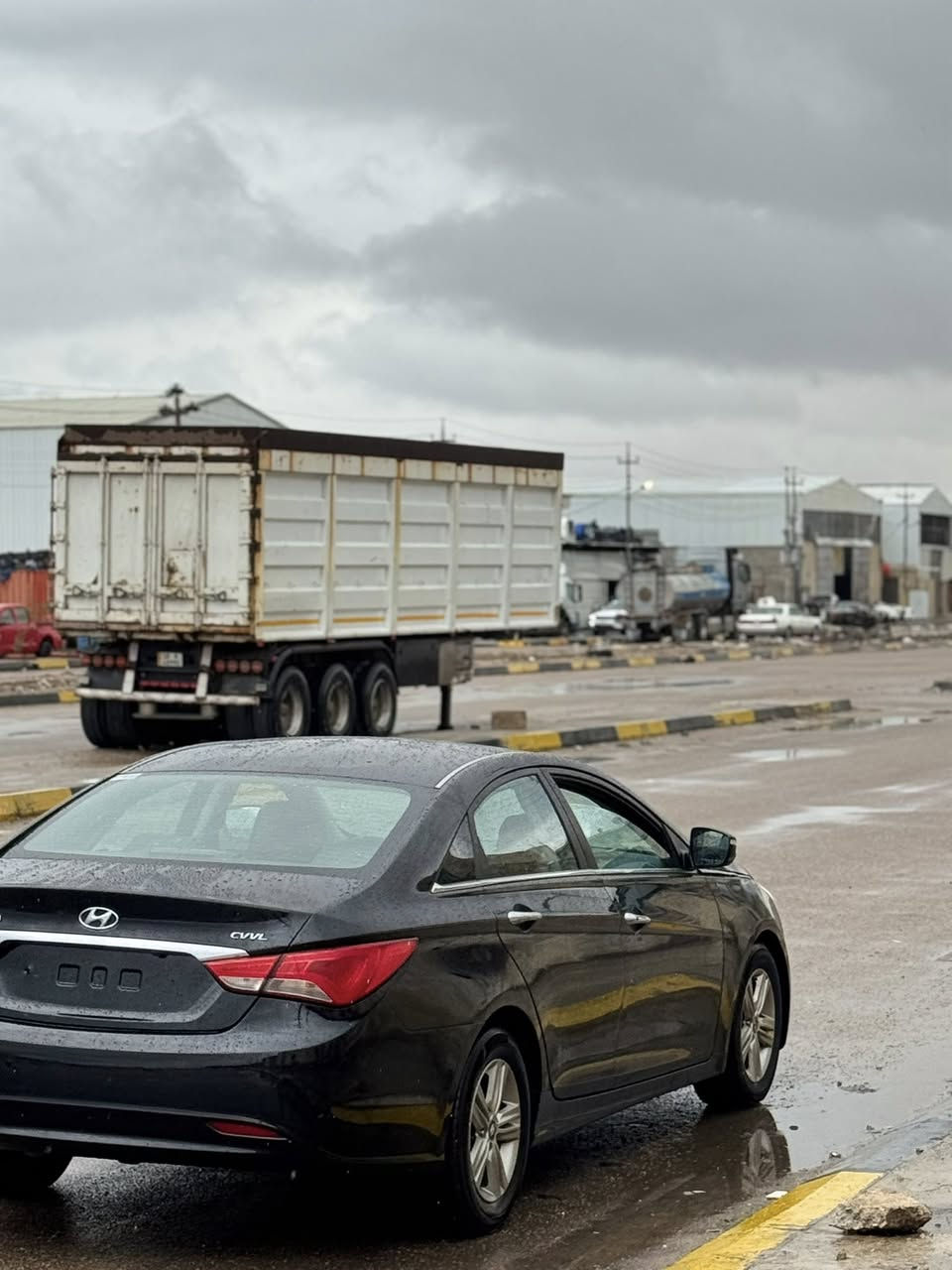 سلام وعليكم سوناته 2013 اصل السياره فول مواصفات للاخير عده الفتحه السياره ادوات ادوات ادوات (كصه جنطه )كير مكينه حداده تبريد خير من الله السياره جديده وبديه جديد ولا رصعه بي  جاهزه للاخير متومه ارقام وسنويه شمالي مكينه 2000 دوش بانزين بانزين ماشيه 190كم السياره جديده كلش وبلعافيه ع الياخذه
كروز سرعه 
اوتو هولد 
بصمه تشغيل 
بصمه ابواب 
لد خلفي 
لد امامي  
ويل كب بلادي 
تخم تاير شاشه بلاديه  
بلوتوث 
للاستفسار *********** 
السعر 55 وبيه مجال قليل للشراي 
مكان السياره بصره بصره
