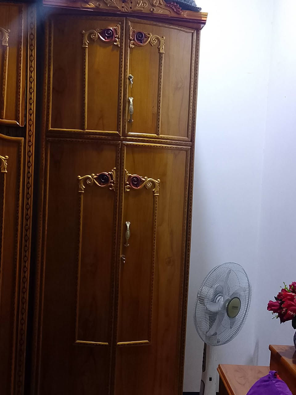 سلام عليكم عرفه نوم لبيع سعر 600/50 رقم هاتف *********** عنوان حله سيف سعد
