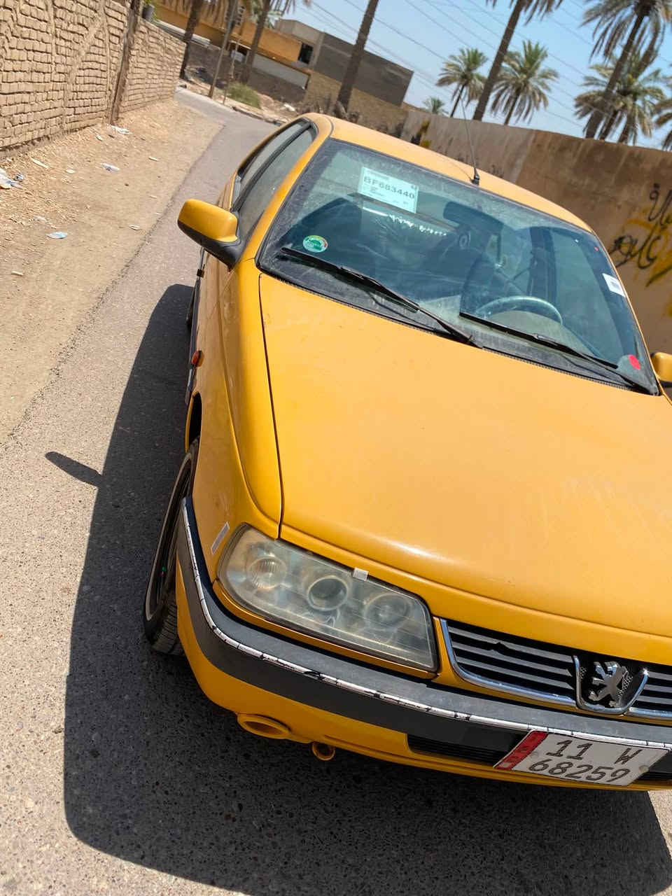 سلام عليكم بيجو موديل 2016سيارهً  مصفره هيئه وغرامات مكينه وكير وتبريد وصدر مكفولات تخم تاير جديد سعر 41وبيًً مجال مكاني بغداد ***********
