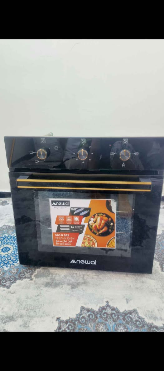 سلام عليكم 
‏طباخ فرش حجم 50×60 سعر 100
‏فرن نوال حجم 50×60 سعر 150
‏نضافة فول استخدام شهر 
‏البيع اذا ثنينهن سوه على 240
‏***********
‏الموقع كربلاء الحر الصغير كربلاء, العراق
