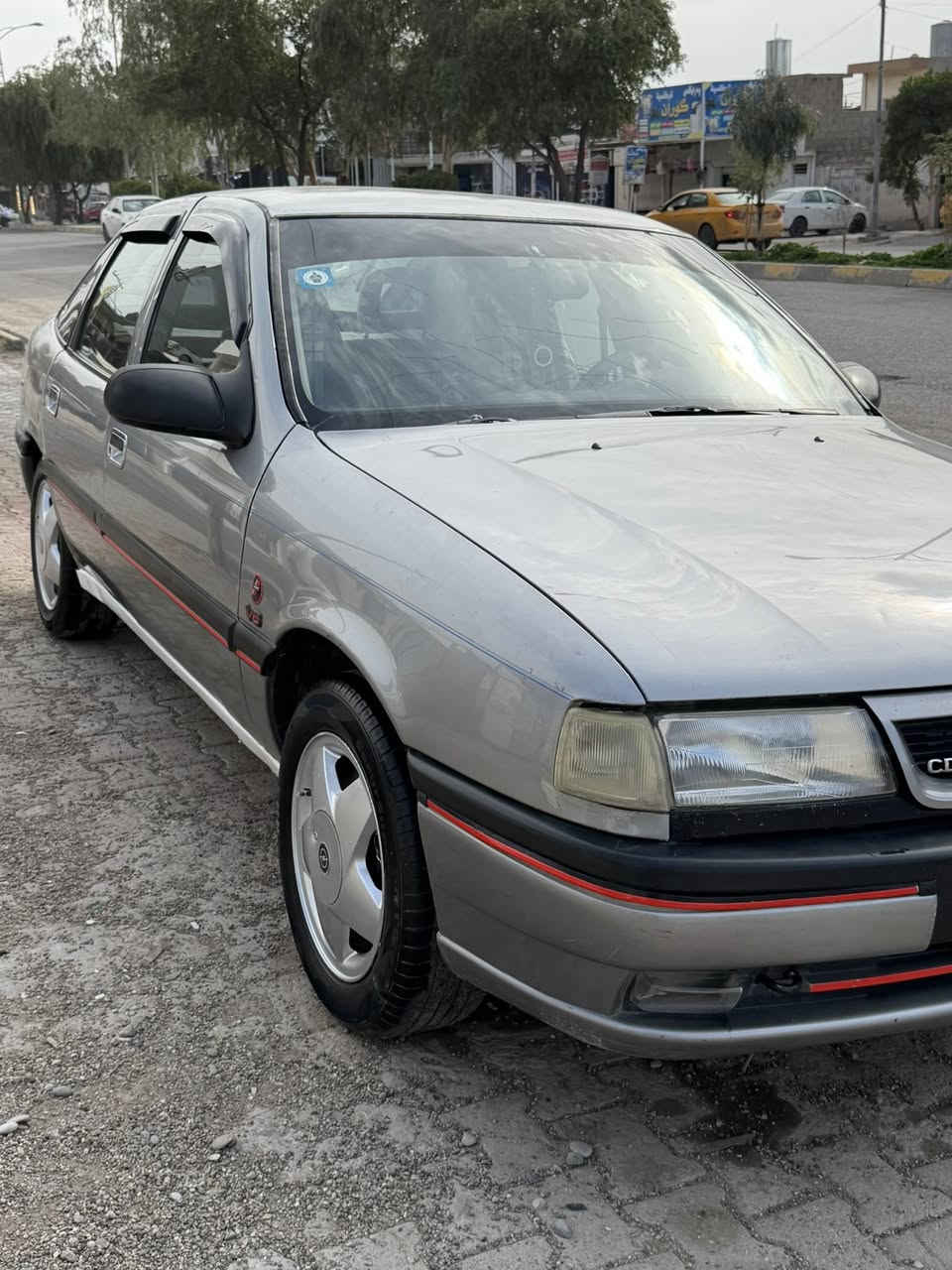 اؤبل فكترا موديل ٩٤              V6
ره قم دياله مشروع وتني سه نه ويه جديد
شرت تحويل وه كاله 
محرك 6 V بيلادي كير محرك شرت 
سعر ٣٤ مجال
***********
***********
