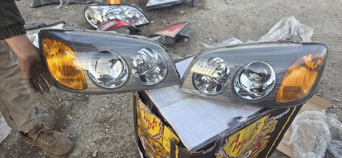 السلام عليكم
تخفيضات تحطيم الأسعار لفترة محدودة 
لايت وامرايات وسماعات وبلكات ناريه مستعمل حاوية اصلي 
للإستفسار الاتصال بالرقم ***********
