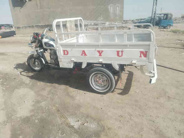 سلام عليكم ستوته مديل 21 وراق اصواليه كامله وكيله الكرار مكينه مفتوحه ستوته جاهزه   وكلشي ما نقصه كهربائيّ شغاله شاصي مكفول كفاله عامه سعره 1950 وبيه مجال الشراي مكاني ناصريه حي اريدو رقم ***********
