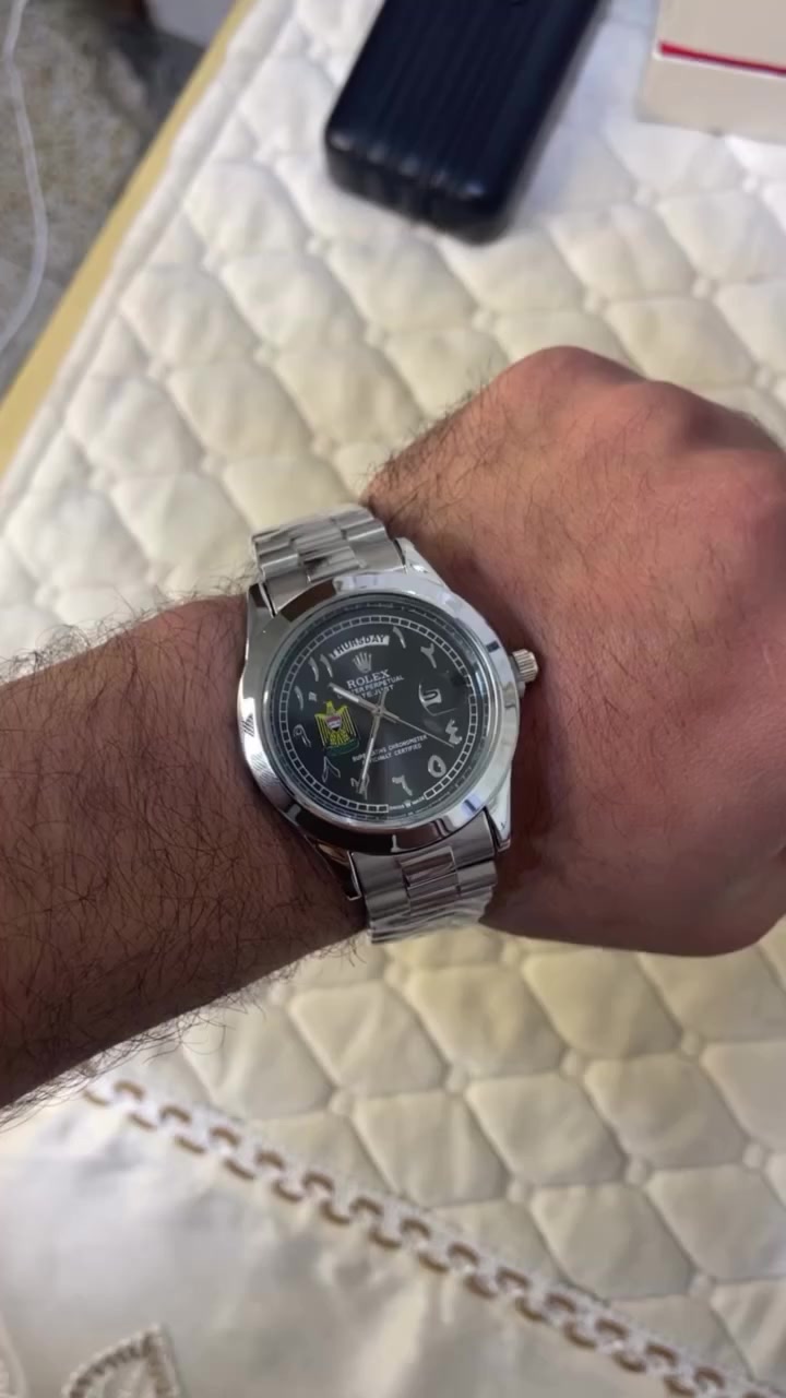 للطلب خاص او على واتساب ***********
الكريم متجر الهدايا الفخمه
