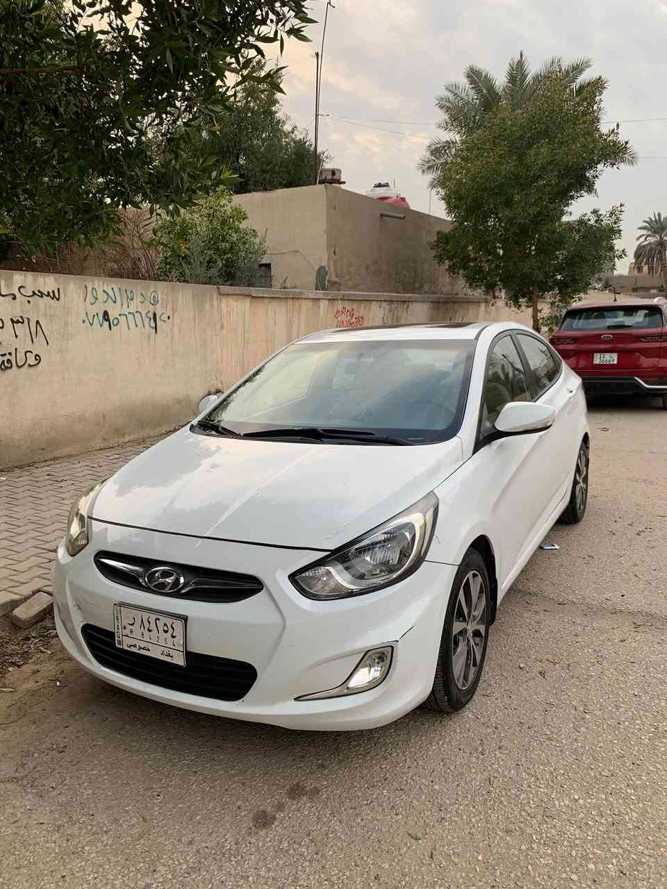 السلام عليكم
للبيع فقط
اكسنت خليجي موديل 15 فول مواصفات
محرك 1600 قطرتين
كفالة عامة من الصبغ والتبديل ماعدا بارد قليل بالبنيد
عنواني المنصور
***********
السعر 11500$
 وبيها مجال قليل
