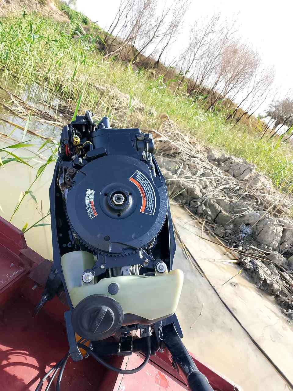 سلام عليكم
55مايكوري مامفتوح لاكير ولامحرك عل شركه 
***********
