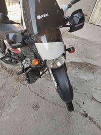 بوكسر 21مرقم ديالئ لوحات نلكيزي دراجه بحالت وكاله ماشيه٢٣ كلشي الك صند...