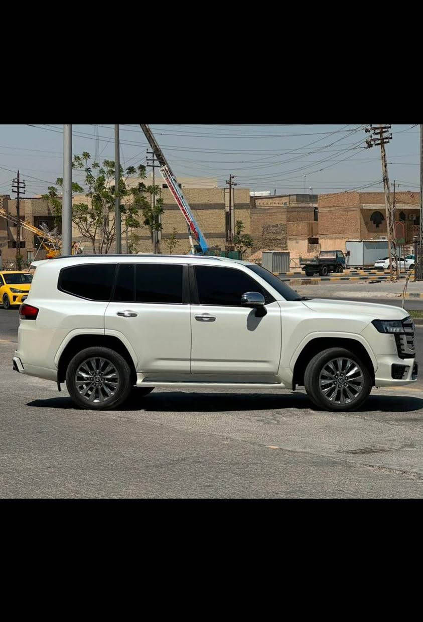 اللهم صلي على محمد وال محمد
لاندكروز gx يعني بدون فتحه
2022
رقم بغداد ب اسمي
السياره بدون مواصفات
السياره مكفوله من البارد والتعديل والbdr وحته الشخط ماشيه77 الف
كيلو
السياره ما ناقصه برغي وشرط الفحص من كل النواحي حداديه كير ومحرك
شباك اصلي مال 24 ولحي مال 24 كذلك اصلي شوفته مال 24 والسياره كاعده ومرتبه
مكان السياره النجف الاشرف
السعر 575
الاتصال فقط على الرقم *********** النجف, العراق
