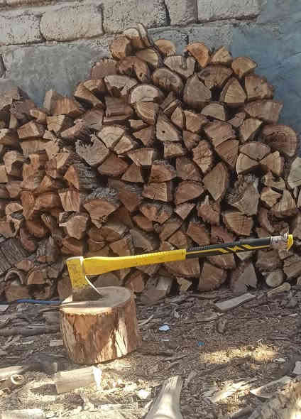 #متاح_حطب_للبيع
#مستعدون_لتجهيز المطاعم والمقاهي بالحطب 
#البيع ع الوزن وكواني 
#موجود كصه مال جاي او شوايات شورما ينباع على الكواني 
موجود توصيل داخل كربلاء
العنوان كربلاء حي العامل 🌏
للاستفسار   ☎️
☎️ ***********📞
