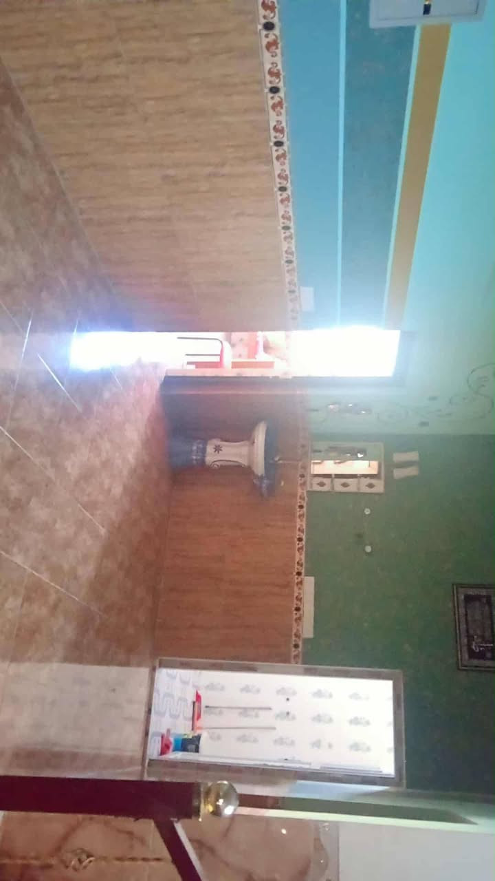 الدار للبيع قضاء بيجي منطقة جديدة مقابيل جامع الحاج ابو زهية السعر  ٦٠ مليون الاستفسار على هاذا الرقم ***********
