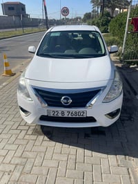 نيسان  سني موديل 21 علامة زركة سيارة مكفولة بدون بارد وصبغ بس بيها طخة...