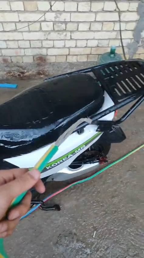 مواصفات 
بطاريات ليثيوم 6بطاريات
 كيلو متر 100  ام لعداد 
 تايرات تخم جدد
نقص بطاريه واحده فقط 
شغاله بحاله جيده بغداد, العراق


**إذا كنت صاحب هذا الإعلان وتريد حذفه لأي سبب، رجاءا أرسل رسالة إلى الدعم الفني**