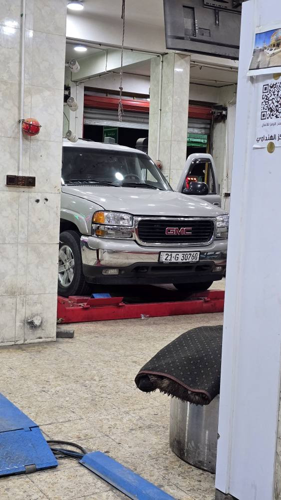 ‎السلام عليكم 
‎جمسي ٢٠٠٤
‎كامره وشاشة وغرفتهة نظيفه جلد 
‎السيارة كامله مكمله ماناقصه شي
‎توني مبدل حدادة ودبلات امامي خلفي وربل بدي 
‎فانات بلادية
‎نوزلات وبلكات ومجاول جدد
‎ادامة كامله
‎جعمقه جديدة وجبن هم مبدلهن 
‎كير شرط تو مسويلة ادامة
‎واكسل جديد مبدلة
‎وتخم تاير جديد 
‎رولات كلهن جدد
‎كهربائيات كلهة شغالة 
‎تبريد ثلج 
‎السيارة بيهة جراد بالقمارة وبيبان لخلفيه 
‎سونارهة بالمنشور 
‎ولباقي شوف العين 
‎رقم سليمانية الدولي 
‎سنوية مامنتيهة والهزة منتهية
‎راعيه بالبصرة شرط تحويل مايسوي وكاله
‎١٤٠ رايدهة بيهة مجال قليل
‎*********** البصرة, العراق
