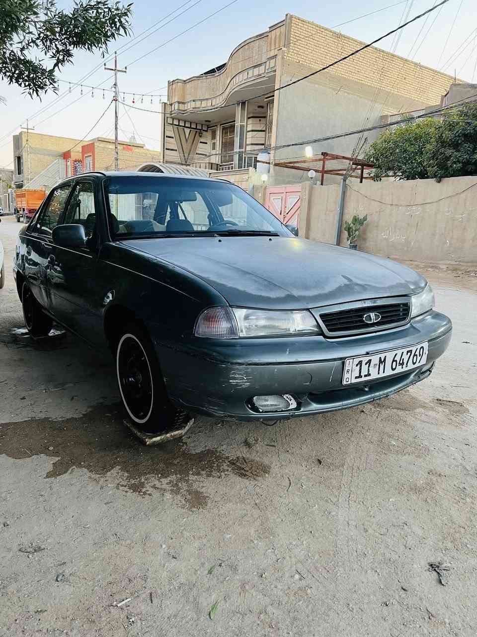 السلام عليكم دايو سلو للبيع موديل 1994 السياره بلاديه كلها لأضربه ولا صبغ ولا خياس حلوه كلش كهربائيات كلها شغاله رقم بغداد أنكليزي بأسمي سنويه ماصاقطه حداديه كلها جديده تخم تاير جديد انتاج 2025 كير ومحرك خير من الله كير أوتماتيك تبريد شغال السياره جاهزه ماناقصه برغي السعر 35 وبيها مجال  مكان نجف مناذره للأستفسار اكثر *********** ملاحظه غير متواجد ؏ــ الفيس
