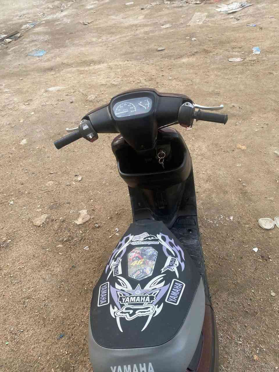 السلام عليكم دراجه بطه للبيع نضيفه صارله 4اشهور طالعه من الحاويه دراجه مكفوله من تاير لتاير ...مكاني كربلاء لشبانات قرب مدرسه الايتام ..السعر 400وبي مجال ..***********
