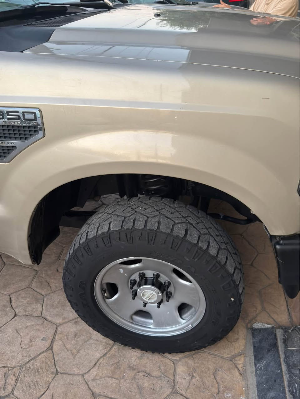 Ford f 350 2008 
مۆدیل ٢٠٠٨  
فحس هزه نوئ 
رقم سنوئ نوئ تا ٢٠٣١  
گیر مکینه تبرید بشرت 
تەنها ٣٥ هزار کلم رۆشتیه بشرت کومپیتر 
بئ سبوخ دعامی لۆ دعامی 
شوین هەولیر 
سعر  ٨٧$ 
***********
*********** أربيل, العراق
