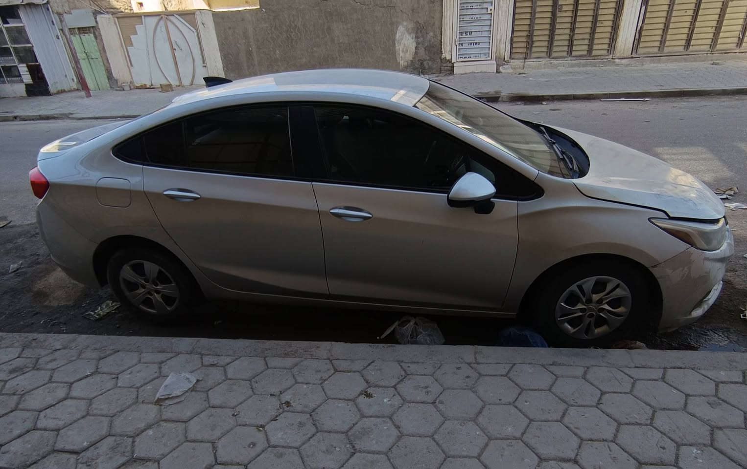 السلام عليكم شوفرليت كروز موديل 2019LT تيربو
السياره جاهزه مابيهه كل نقص
هزه جديده  رقم انكليزي بإسمي نجف تحويل ثاني يوم سنويتها ل2031  
 بيها طخة بباب السايق بالعراق وضربة بالبچم بأمريكا   
ماشيه 149km الف
كير مكينه صدر تبريد تدفئه كلهه مكفوله تراي وين ميعجبك 
مكانهه النجف حي الحسين 
موصفات تحكم جهتين 

لايت اوتو 

موصفات لLTلمعروفه
محرك1400تيربو كير ATاوتو
سعرها ب80 وبيها مجال


**إذا كنت صاحب هذا الإعلان وتريد حذفه لأي سبب، رجاءا أرسل رسالة إلى الدعم الفني**