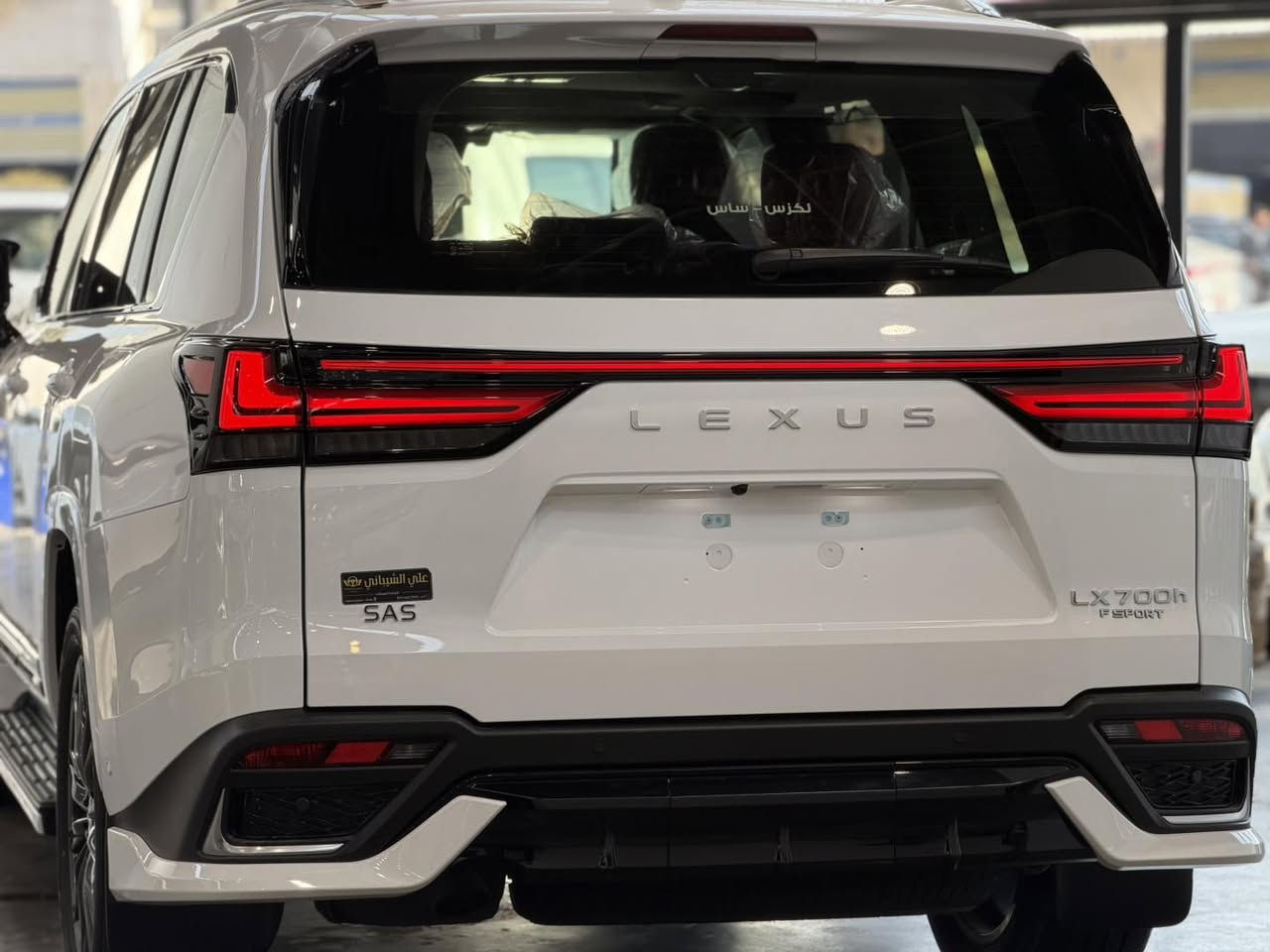 ⸻

🚘 Lexus LX 700h – F SPORT | موديل 2025 | وكالة SAS
✨ فخامة هجومية بتوقيع لكزس – زيرو / وكالة
🔸 فئة F SPORT – إصدار F1 الرياضي
🔴 داخلية جلد أحمر فاخر
🧠 أنظمة قيادة ذكية + شاشة ضخمة
🔊 نظام صوتي فاخر بـ 25 سماعة
🚪 أبواب شفط كهربائية
⚡ محرك هجين (Hybrid) – أداء عالي واقتصاد ذكي

📍 متوفرة الآن لدى شركة علي الشيباني لتجارة السيارات
📞 *********** -***********
📍 بغداد – الكاظمية – جكوك قرب مرور الكاظمية

🚨 أعلى فئات اللكزس… جاهزة للتميز!
