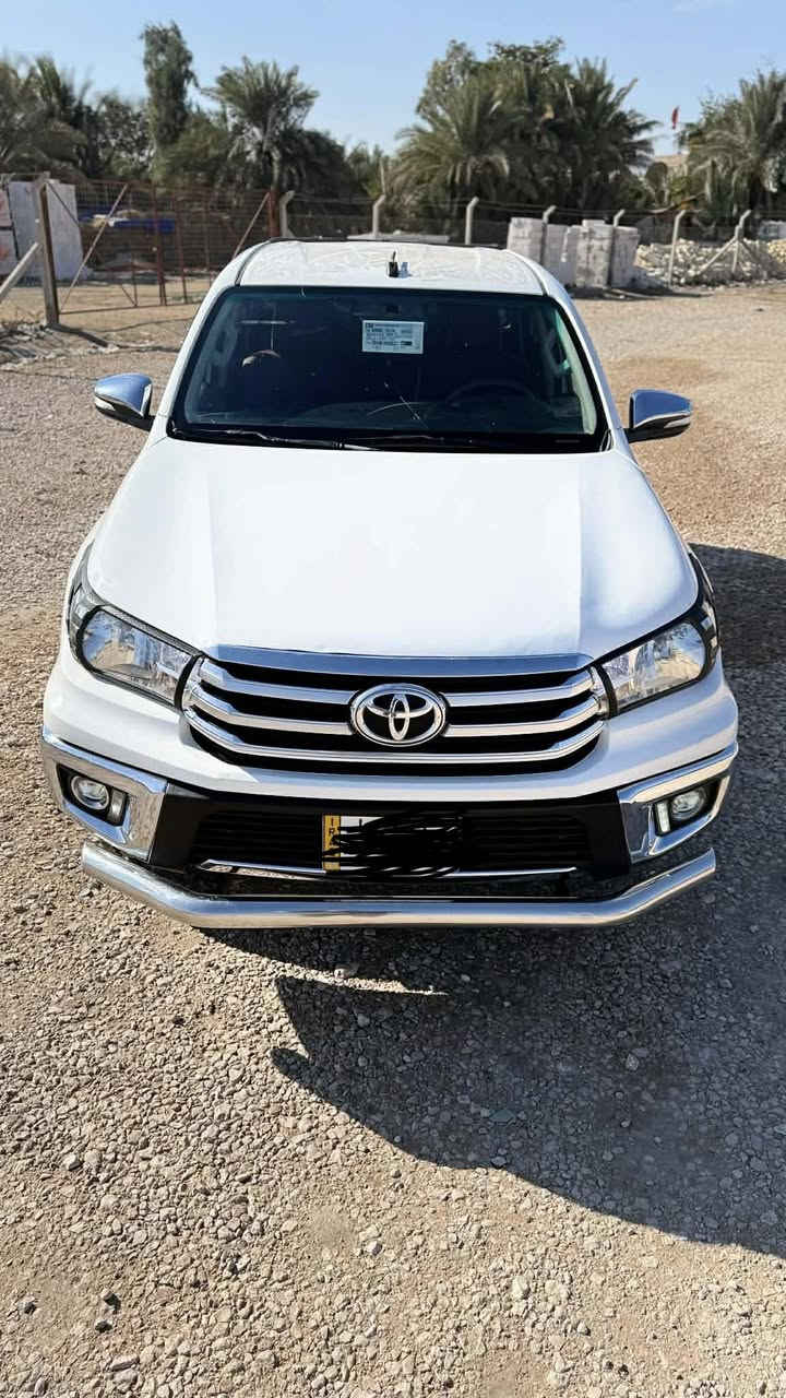 سلام عليكم تيوتا 2017 فور ويل سياره جديده بيها بارد بسيط بالباب العبري و جاملغ امامي مبدل بدون ضربه سعوديه ام الدعاء فول مواصفات بصمه رقم واسط سياره حلوه وجديده تخم تاير جديد سعر 233وبيها مجال قليل 
 ***********
