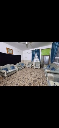 حي الحر • ١٣٠م • ٣ غرف