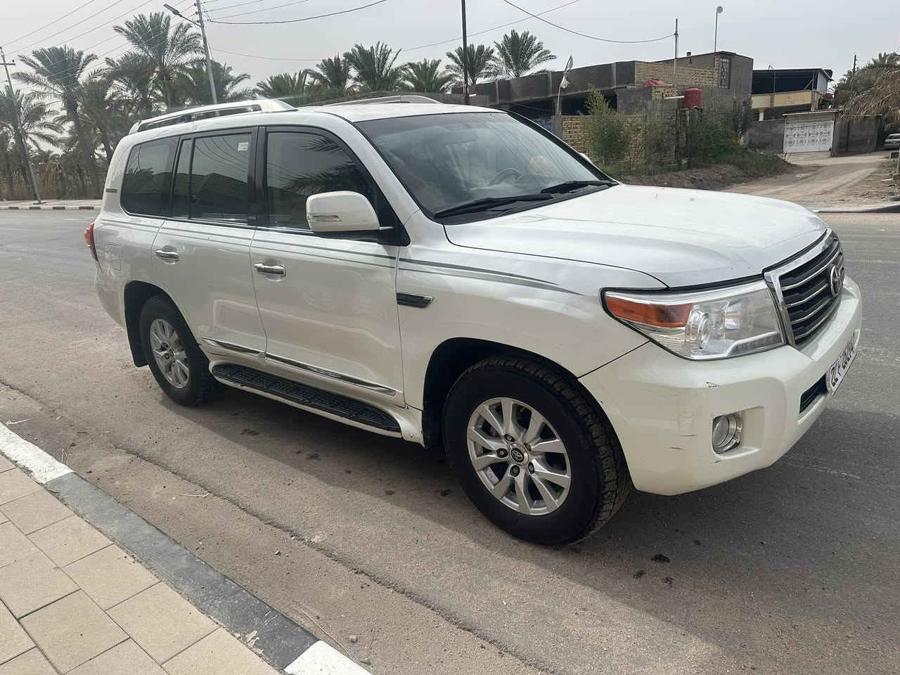 لاندكروز..موديل 2011
كاز..كفاله ضربه وكص 
رقم اربيل…تحويل وكاله ثاني يوم 
الهاتف:***********
