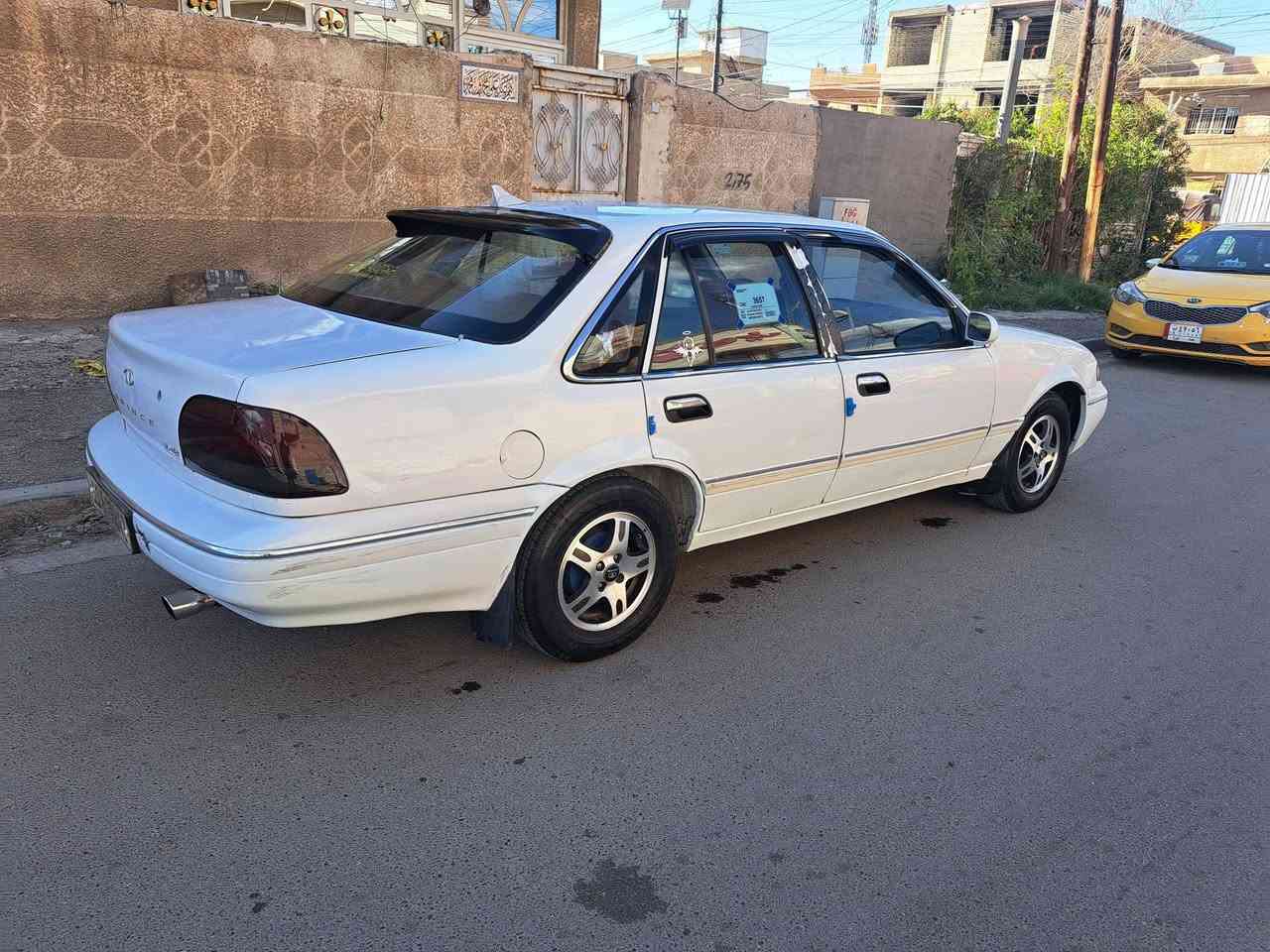 سلام عليكم برنس فراشة موديل ١٩٩٦ رقم بغداد جديد انكليزي بدون حادق بيهة ربع الجاملغ صبغ فقط حته كتلوكاتهة بيهة سويت ريمون سنتر لك كلهة شغال محرك مفتوح كير اوتماتيك المرغوب تبريد شغال تخم تاير جديد صدرين جدد السيارة حلوه وناعمة وما بيهة اي نقص مكاني بغداد الغزالية 
السعر ٣٧
رقمي ***********
