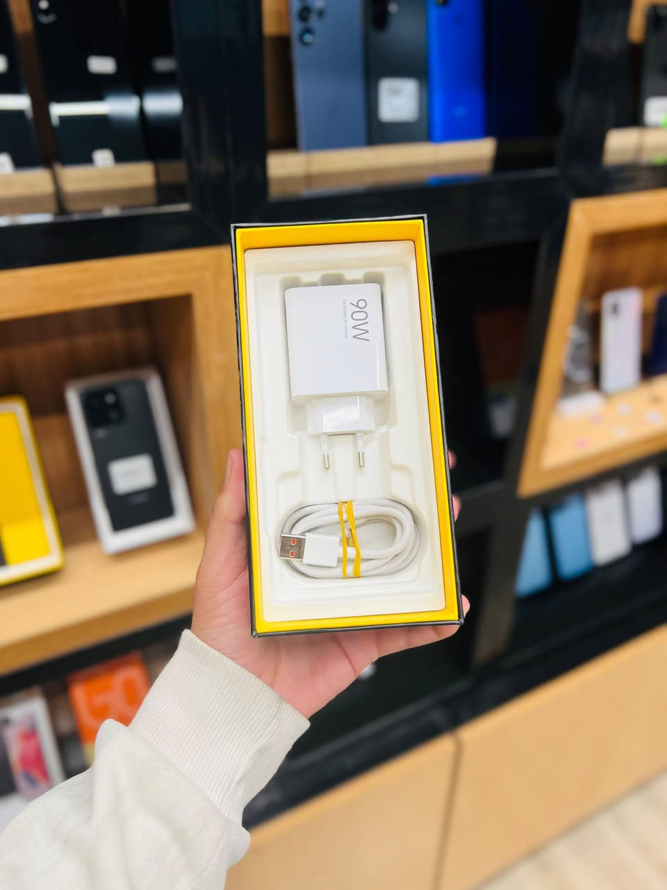 بوكو x7برو
ذتكرته 256 رام 8
نضافه 100% كمل ملحقات
اتصال وتساب ***********
السم  المكتب تقنيه المستقبل

 عنوانا 🏠 ديالى 🍊 بعقوبة 💡 المفرق 💎 قرب المدخل الرئيسي شارع العريض
