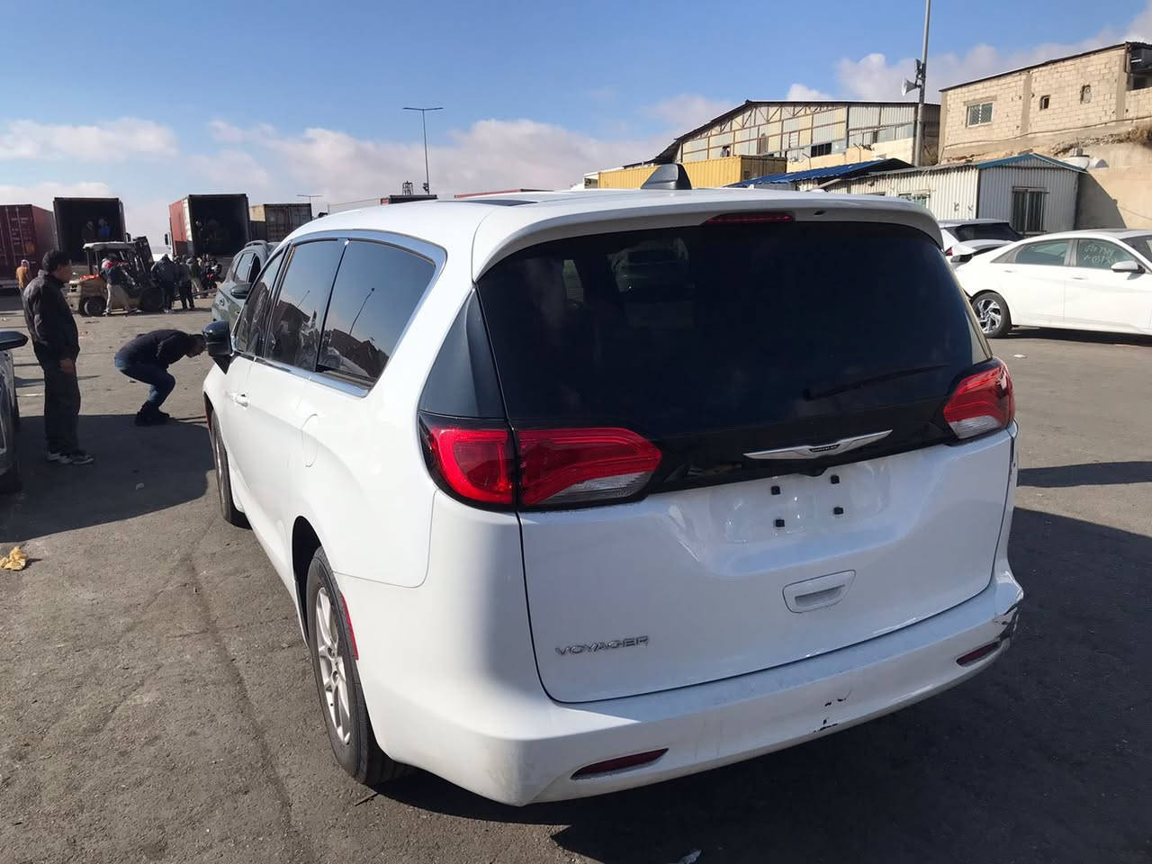 موديل 24 اليوم وصلت بغداد موجوده باليوسفيه بالكراج حادث بسيط بدون تصليح فقط الايرباك تصلح سستم  درجه أولى السعر 190 بدون رقم رقمي ‭0784 375 7864‬
منتظر عادل مكاني بغداد الشعله
