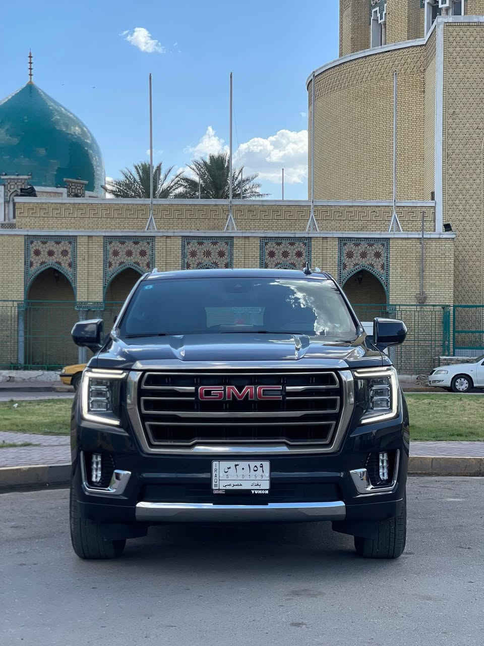 تحيه للجميع للبيع بسعر مناسب يوكن slt فئة XLالطويله مو البتره محرك 5300
موديل 2023ماشيه40الف  قابل للزياده
السياره كلين بدون ضرر وارد اميركا فول مواصفات  عدا الفتحه سلايد الصور المرفقه حاليا وبلمزاد عند الشراء
كشنات تدفئه تبريد او رادار او تحديد المسار وتنبيه الطرق هوايه مواصفات بيه معروفه مواصفات slt
رقم بغداد خصوصي بسمي السياره تحويل ثاني يوم 
 الون اسود غير محدد 
السياره اني مستورده دخول جديد 
 السعر يعني 5شدات او بيه مجال بسيط  وبلتوفيق
   الي ميعجبه المنشور ماكو داعي يعلق يعبره - ***********
