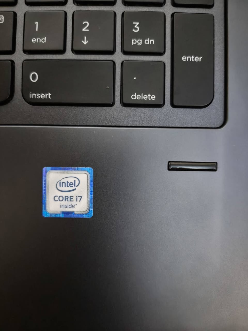 لابتوب HP ZBOOK 15 G3
وندوز 10 

كوراي 7 الجيل السادس

هارد 256 SSD 

كرتين شاشه منفصل ومدمج 

المدمج Intel HD Graphics 530

والمنفصل AMD FirePro W5170M

السعر 400 الجهاز نضافة 99٪ مكاني بغداد قرب فلكة سلمان باك *********** واتساب
