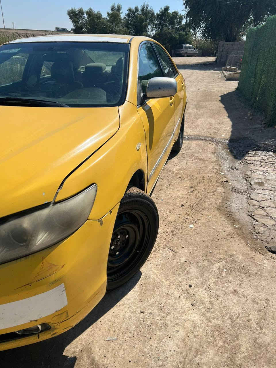 السلام عليكم
كامري 2007 للبيع 
بأسمي 
سياره نضيفه
 مصفره هيئه وغرامات
تحويل ثاني يوم 
هزه ما ساقطه 
بيهة نضوح بالبور خفيف  
صدر امامي خلفي جديد 
تخم تاير 
داخلهة نضيف
 كهربائيات كامله
كير محرك خير من الله 
ترايك وين متريد 
سياره جاهزه 
 السعر 67 وبيهة مجالً حك الجيه
 للاتصال واتساب  ***********
العنوان ابو غريب
