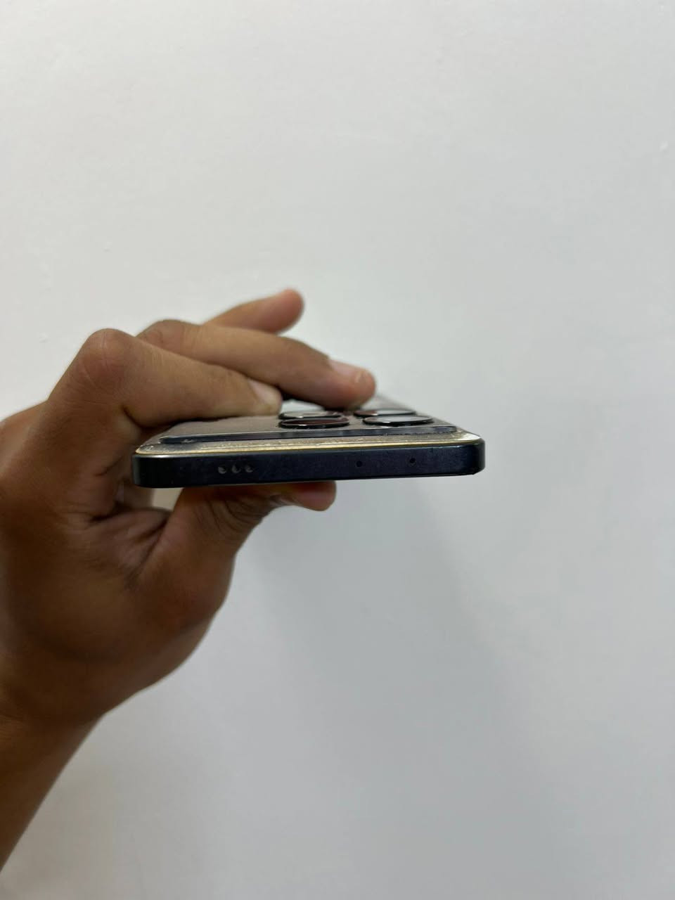 للبيعPOCO X6 Pro 5G
ذاكره512

شاشه120هيرتز +120فريم ببجي

كامل ملحقات

مكاني بغداد الغزاليه 

توصيل ما عندي 

سعر 250وبي مجال 

الرقم الاتصال:‏‪***********

رقم الواتساب :***********

‏بي نقطه بطرف الشاشه بكد الدوده مو جبير كلش صغير ما مبينه اصلا

