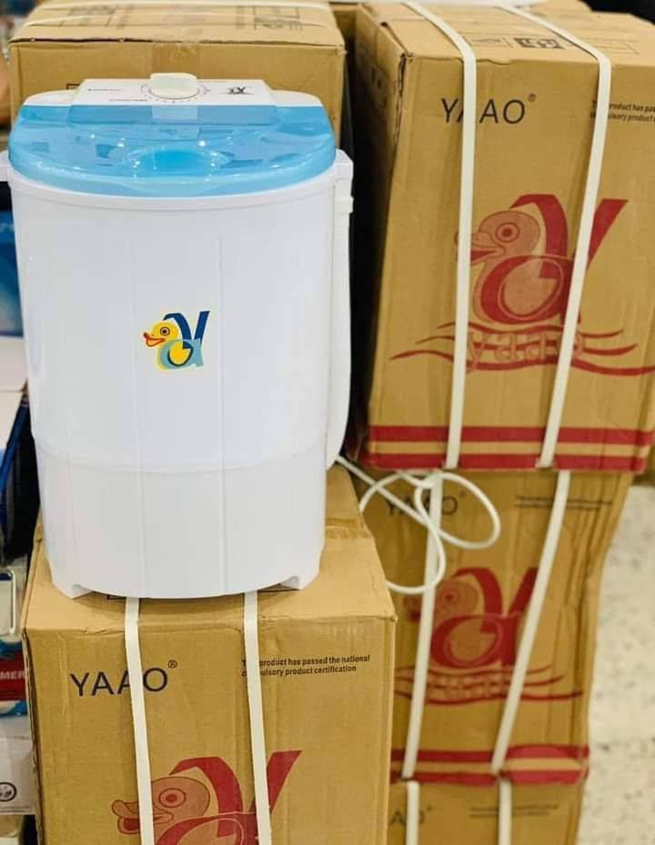 غساله كهربائية صغيرة الحجم ...... السعر 45 الف للحجز أو الاستفسار واتساب ***********
4 كجم
شعر
ثقيل
5 كجم
الصوف الصافي
كهرباء  220 فولت - 50 هرتز

345 × 335 × 450 ملم

غسل وتجفيف الملابس والاحذيه ..
غسالة صغيرة الحجم متنقلة
تعمل على غسل جميع انواع الملابس الكبيرة و الصغيرة 
مفيدة جداً و عملية 
قليلة السحب للكهرباء
توصيل جميع المحافظات 5
متوفر مقطع فيديو للمنتج في قناة الأجهزة المنزلية
