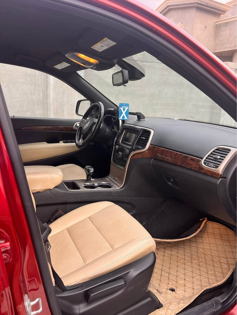 لاريدو2015 رقم سلمانيه تحويل ثاني يوم كشنات تدفئه وتبريد محرك 3600 المعروف ٦ هزه جديده ماشيه130 ميل حقيقي ضرار شبرين بارد فقط بل الباب الخلفي تخم تاير كشنات جلد داخل صاج سياره مكفوله كفاله عامه الاستفسار اكثر*********** مو شراي لا تتصل تكريت, صلاح الدين
