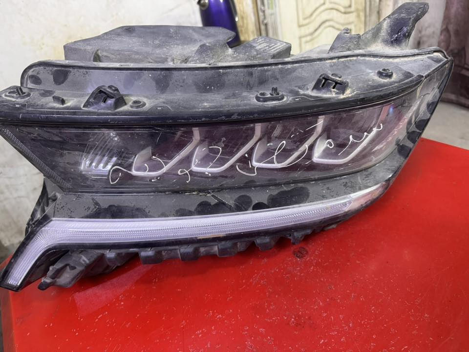 سلام عليكم للبيع لايت سورنتو منوديل 2021 الو 2023 4 عدسات  زينون امريكي  نظيف جدا فقط مصلح قاعدة البرغي مكسورة وتصلحت السعر 250$ مكان ديوانية
استفسار الاتصال ب ***********
