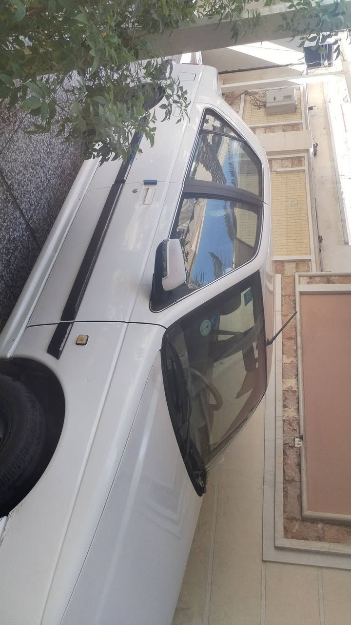 السلام عليكم عندي بيجو بارص للبيع 2018 خصوصي كير مكينه خير من الله تبريد ثلج غرفه جديده صدر الخلفي تعبان يعني دبلات رقم بغداد انكليزي مكفوله فقط البنيد كفاله دوشمه ارضيه كراسي تنته لاستفسار *********** بي واتساب السعر 58 المكان جميله
