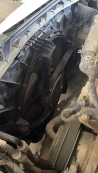 مراوح F01 برجلس ترهم  جارجر اوباما أو ترهم على اغلب الأمريكي    مروحة ...